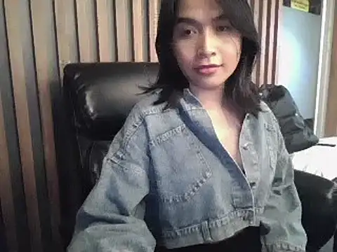 sara kimoo online show from December 2024 01:18:02 PM