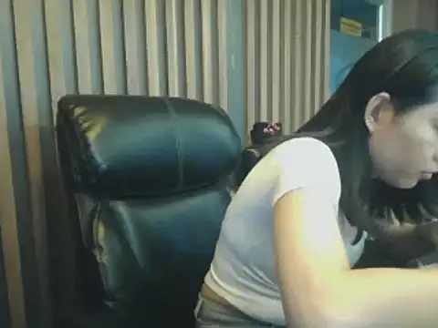 sara kimoo online show from January 2025 04:05:01 PM
