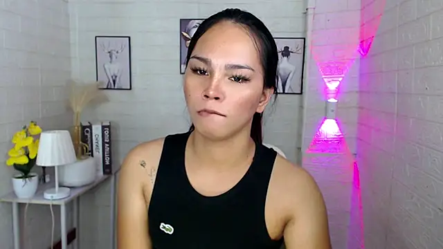 Snapshot of urnaughtydolly69 chatting on October 2025 09:31:01 AM urnaughtydolly69 online show from October 2025 09:31:01 AM