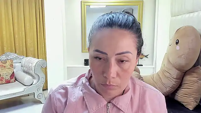 gaby trent online show from December 2024 08:53:01 PM