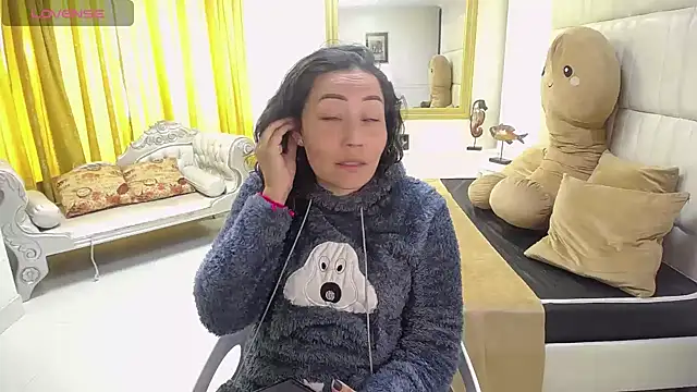 gaby trent online show from February 2025 01:48:02 PM