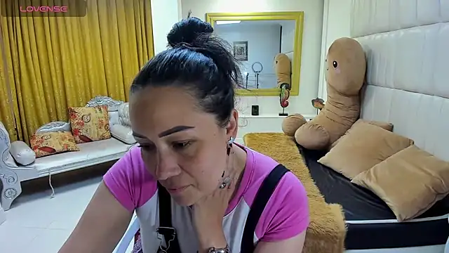 gaby trent online show from March 2025 01:02:01 PM