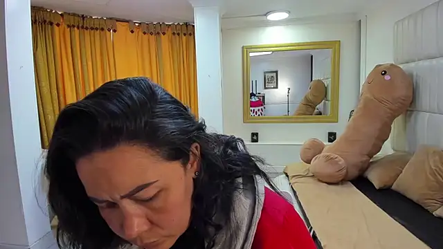 gaby trent online show from October 2025 01:55:02 PM