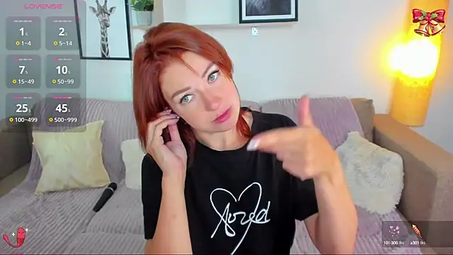 Snapshot of Creamy_Lissa chatting on September 2025 09:33:01 AM Creamy Lissa online show from September 2025 09:33:01 AM