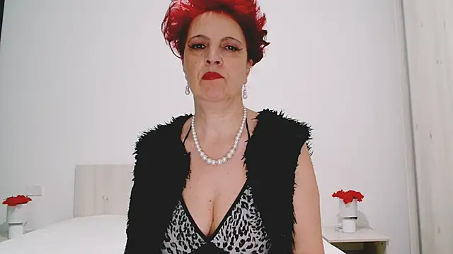 MilfSupreme online show from December 2024 12:13:01 PM