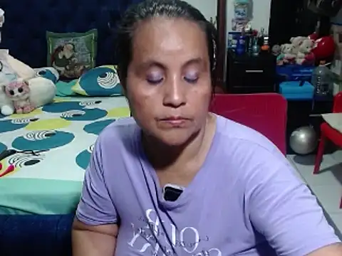 pervert mommy  online show from December 2024 02:22:02 PM