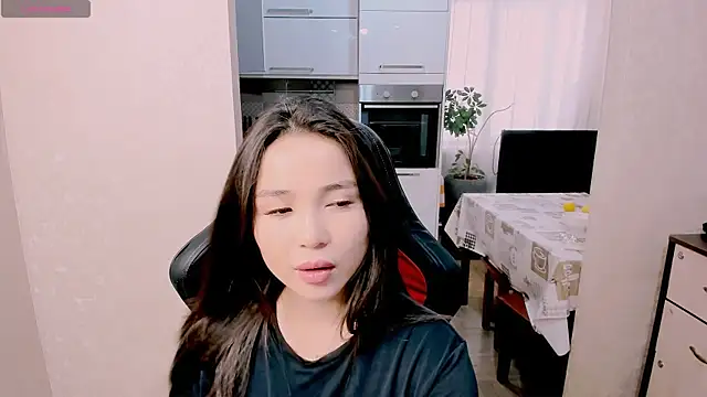 AyaMoon online show from November 2025 05:28:02 AM