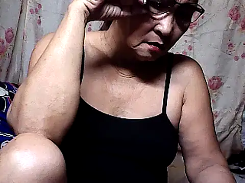hotwetgran online show from December 2024 11:51:01 PM