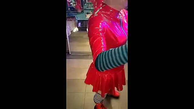 Snapshot of fetishboyzz chatting on November 2025 09:48:02 PM fetishboyzz online show from November 2025 09:48:02 PM