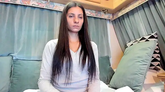 Snapshot of Dirty-Bya chatting on September 2025 06:46:02 PM Dirty-Bya online show from September 2025 06:46:02 PM