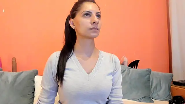 Snapshot of Dirty-Bya chatting on October 2025 06:30:02 PM Dirty-Bya online show from October 2025 06:30:02 PM