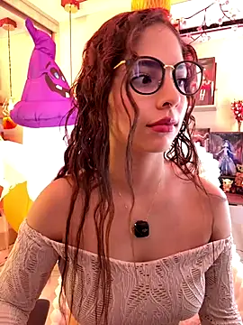 Zoe Bae online show from October 2025 08:31:01 PM