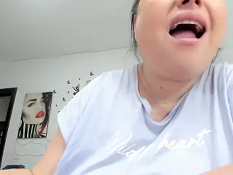 Snapshot of DesireBoobs chatting on February 2025 09:42:02 AM DesireBoobs online show from February 2025 09:42:02 AM