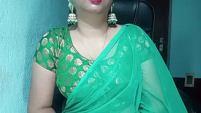 Snapshot of YourModhu chatting on September 2025 05:57:02 PM YourModhu online show from September 2025 05:57:02 PM