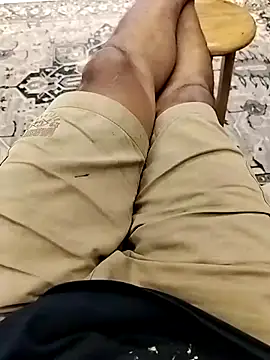 Snapshot of jilat77 chatting on November 2025 04:35:01 PM jilat77 online show from November 2025 04:35:01 PM