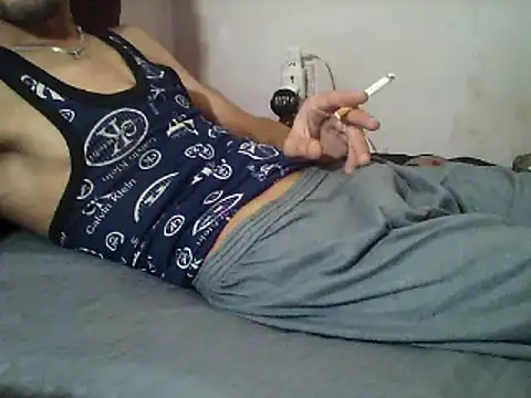 Snapshot of sami883 chatting on October 2025 01:54:01 PM sami883 online show from October 2025 01:54:01 PM