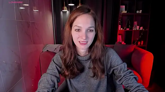 Snapshot of MirandaGlow chatting on December 2024 05:47:02 AM MirandaGlow online show from December 2024 05:47:02 AM