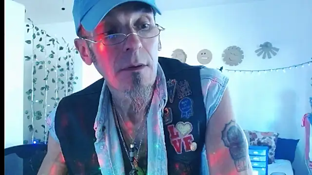 mycock2474u online show from February 2025 11:52:01 PM