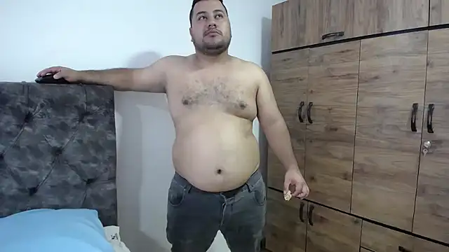 santi hothot online show from November 2025 07:15:01 PM