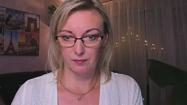 vanessa chat online show from December 2024 08:50:02 PM