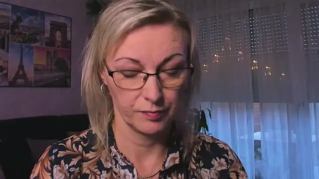 vanessa chat online show from December 2024 02:27:01 PM