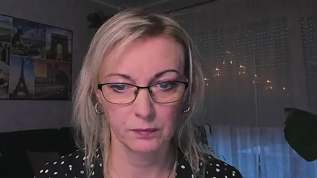 vanessa chat online show from December 2024 02:16:01 PM