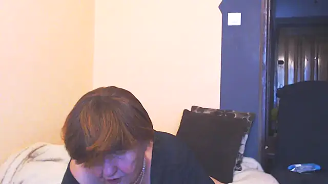 Snapshot of MioritaHard chatting on October 2025 09:49:01 AM MioritaHard online show from October 2025 09:49:01 AM