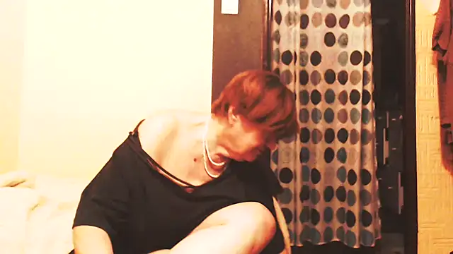 Snapshot of MioritaHard chatting on October 2025 10:32:02 PM MioritaHard online show from October 2025 10:32:02 PM