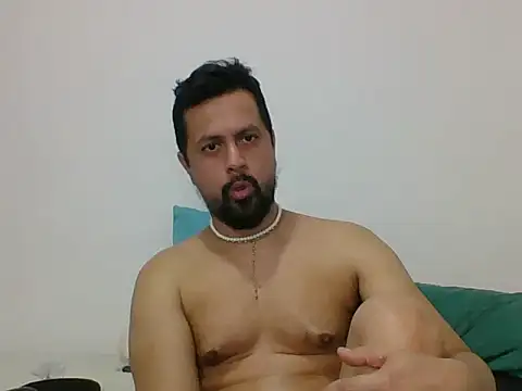TRIISTAN KING10 online show from December 2024 10:58:01 PM