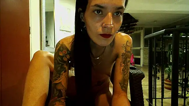 emmaherby online show from December 2024 11:35:02 PM