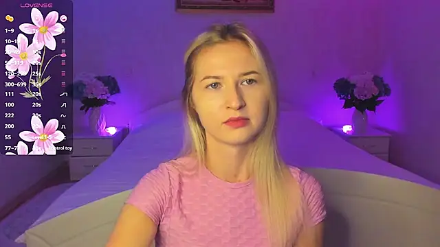 AnnaCarrera online show from September 2025 06:24:02 PM