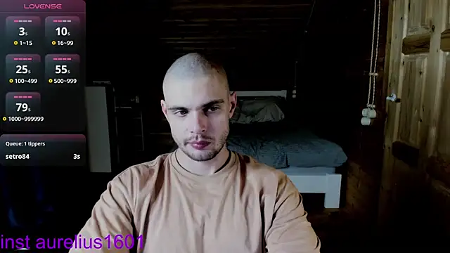 maks wolfis online show from October 2025 04:16:02 PM