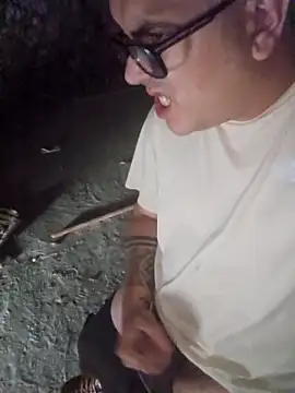 Snapshot of Alex3009 chatting on September 2025 04:56:01 PM Alex3009 online show from September 2025 04:56:01 PM