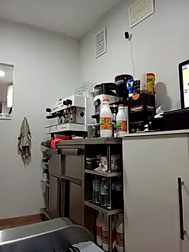 Snapshot of little_susie chatting on October 2025 08:15:02 AM little susie online show from October 2025 08:15:02 AM