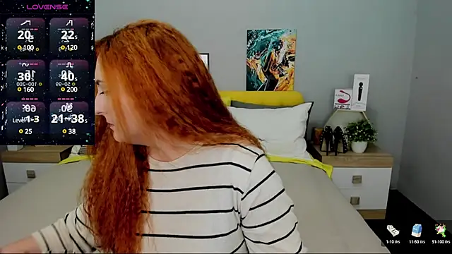 Snapshot of BabeLessi chatting on January 2025 04:30:02 PM BabeLessi online show from January 2025 04:30:02 PM