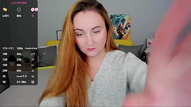 Snapshot of BabeLessi chatting on October 2025 05:31:01 PM BabeLessi online show from October 2025 05:31:01 PM