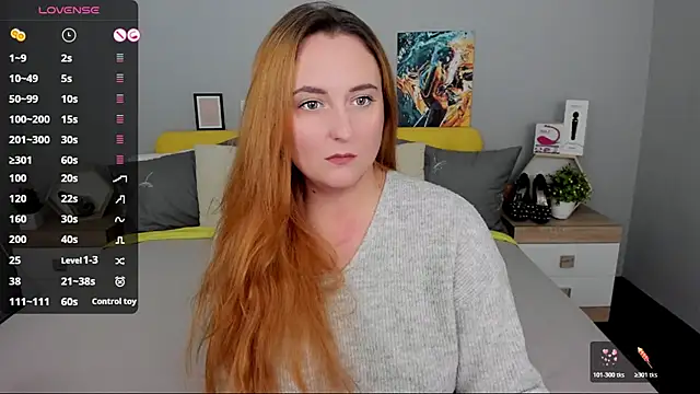 Snapshot of BabeLessi chatting on October 2025 06:37:01 PM BabeLessi online show from October 2025 06:37:01 PM