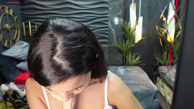 ErikaSoft online show from January 2025 12:16:01 PM