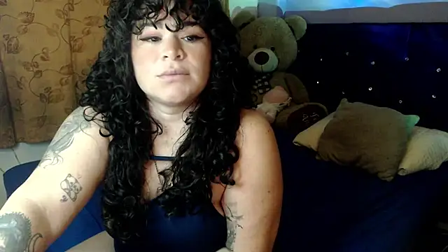 Snapshot of ANGELIQUE_KLANE chatting on October 2025 01:20:01 AM ANGELIQUE KLANE online show from October 2025 01:20:01 AM