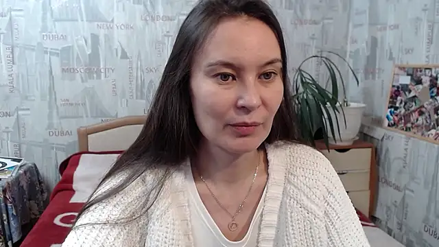 GinaQSoul online show from December 2024 02:42:02 PM