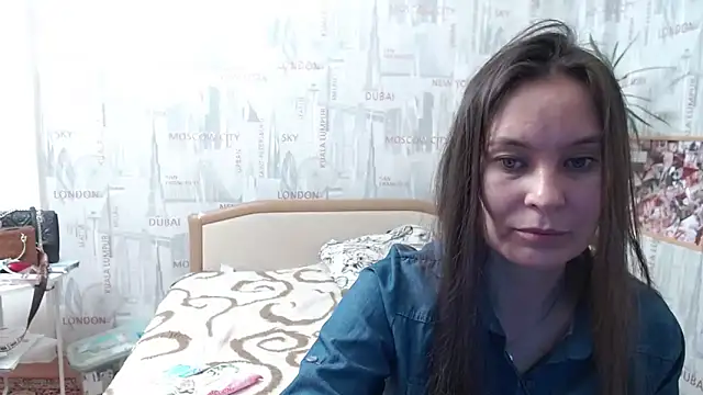 GinaQSoul online show from October 2025 03:44:02 PM