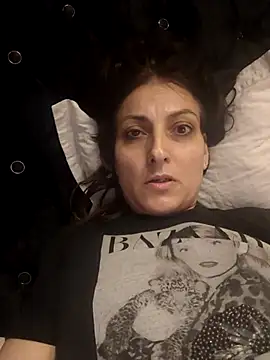 Snapshot of LisaCroft chatting on March 2025 08:56:01 PM LisaCroft online show from March 2025 08:56:01 PM