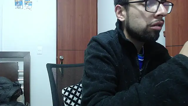 fvckolombianguyy online show from February 2025 05:08:01 AM