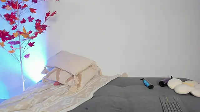 Snapshot of SophieHunt chatting on February 2025 11:33:02 PM SophieHunt online show from February 2025 11:33:02 PM