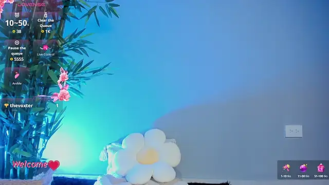 Snapshot of SophieHunt chatting on March 2025 10:31:02 PM SophieHunt online show from March 2025 10:31:02 PM