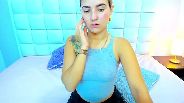 teresasroom  online show from November 2025 02:51:01 PM