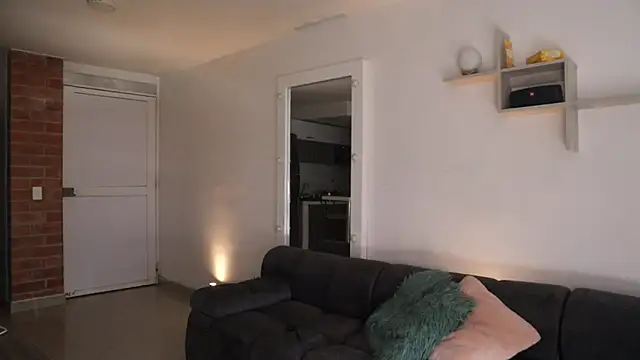 Snapshot of _Vahos_ chatting on September 2025 05:18:02 PM Vahos online show from September 2025 05:18:02 PM