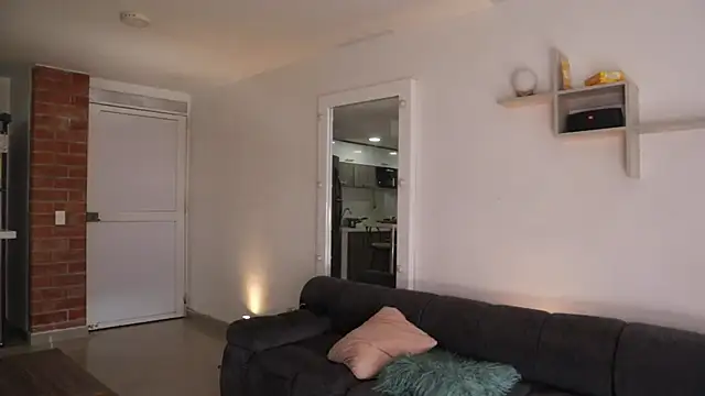 Snapshot of _Vahos_ chatting on October 2025 05:23:02 PM Vahos online show from October 2025 05:23:02 PM