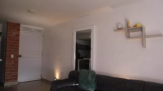 Snapshot of _Vahos_ chatting on October 2025 05:12:01 PM Vahos online show from October 2025 05:12:01 PM