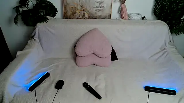 SEXY-GODDESabrina online show from January 2025 04:02:01 AM